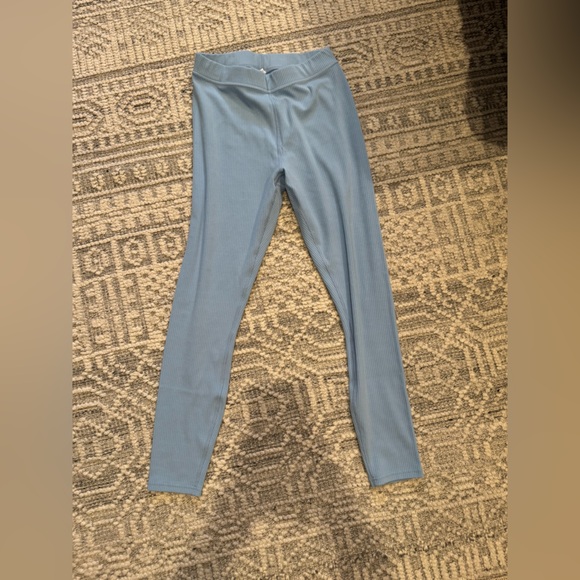 NWHT ALO YOGA SOLD OUT DENIM KNIT LEGGINGS - Picture 3 of 4